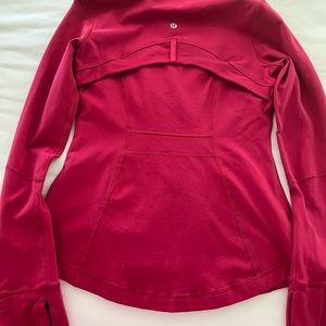 Lululemon Define Jacket size 6 cranberry color.